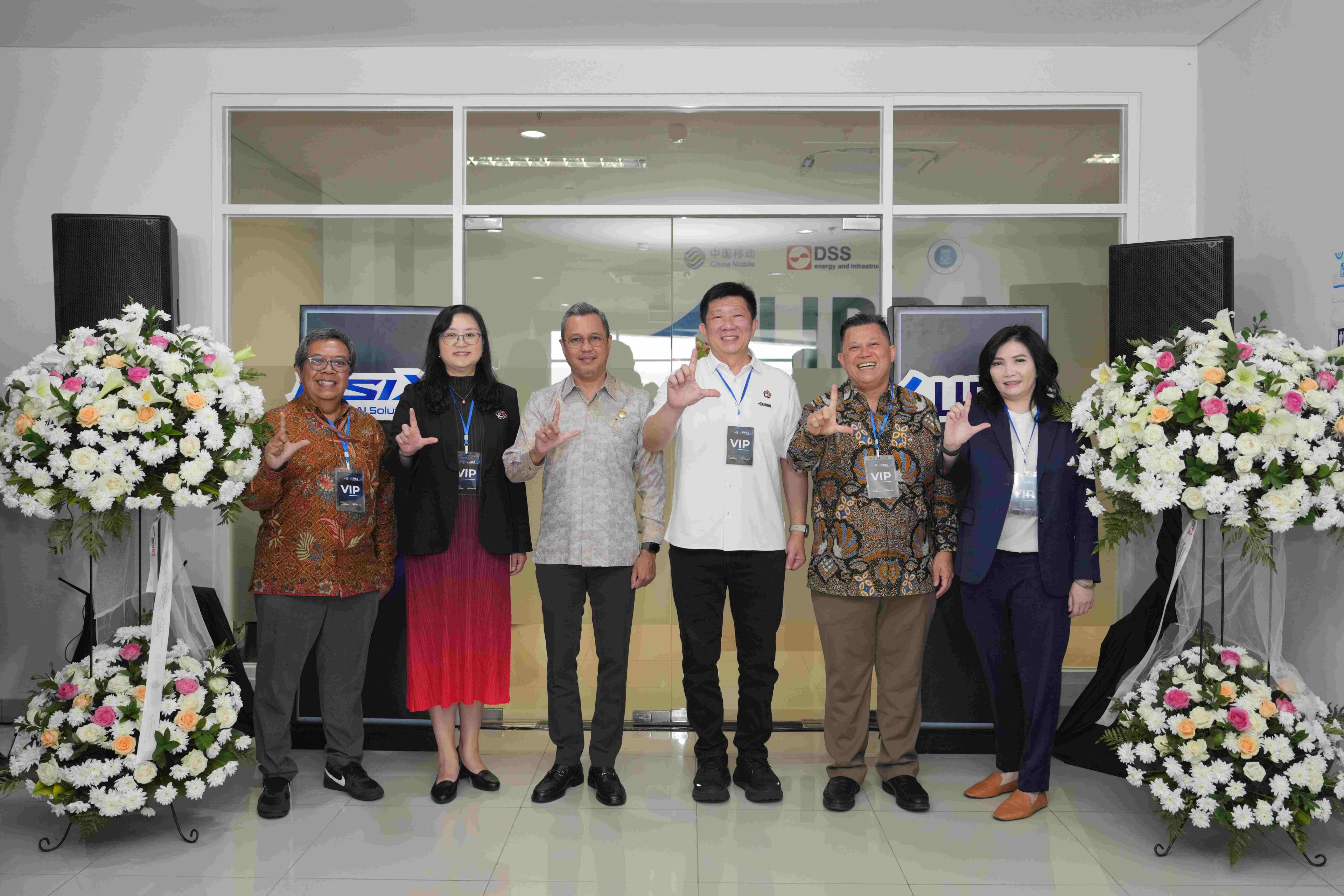 ASIX Opens AI Joint Lab